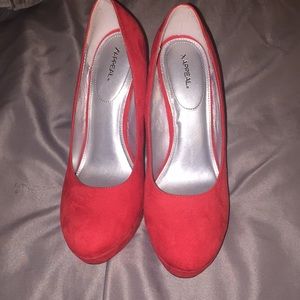 Red High Heel Shoes size 8
